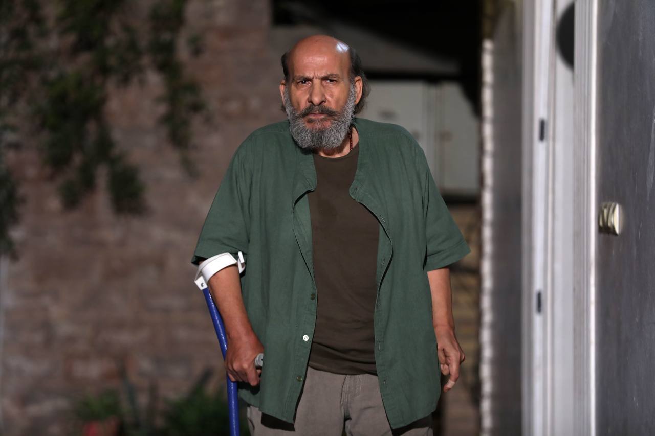 ایفای نقش متفاوت محمدحسین لطیفی در ساخته بابک برجسته/ روزهای پایانی فیلمبرداری «گلوریا» در تهران + تصاویر جدید