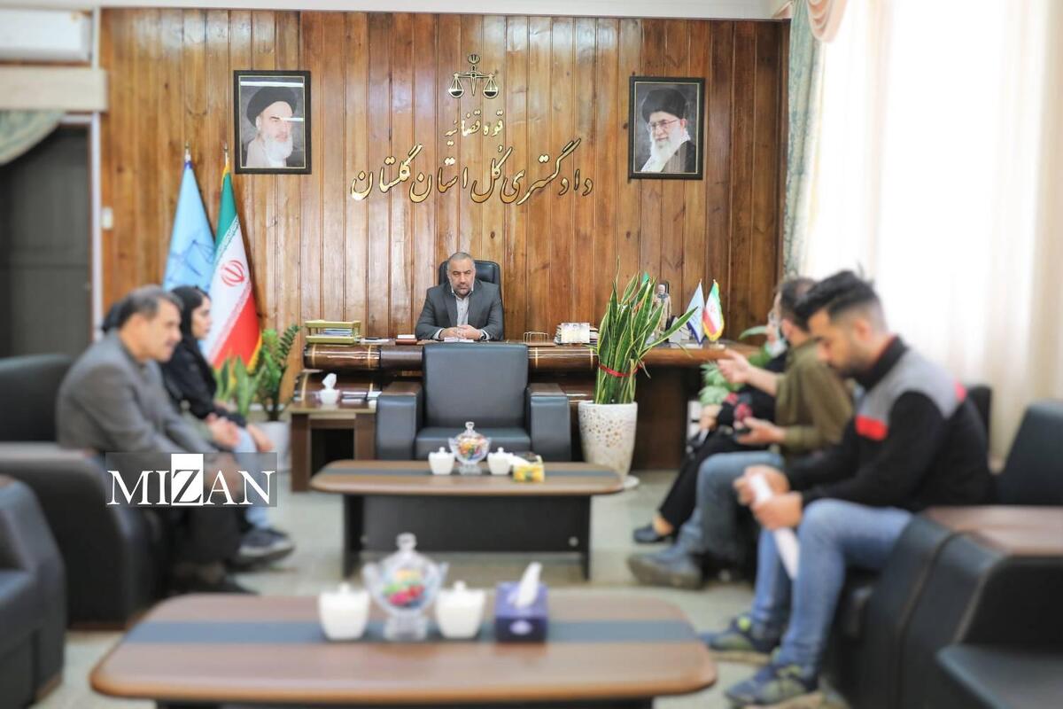رئیس کل دادگستری گلستان به درخواست ۸۷ نفر از مراجعان در ملاقات مردمی رسیدگی کرد