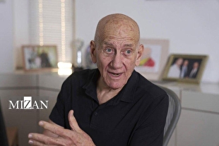 شکایت از نخست‌وزیر پیشین رژیم صهیونیستی به اتهام جنایت جنگی