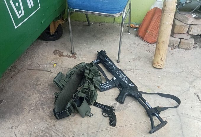 انفجار در اندونزی همزمان با برگزاری نماز جمعه؛ ۵۴ نفر مجروح شدند انفجار در اندونزی همزمان با برگزاری نماز جمعه؛ ۵۴ نفر مجروح شدند