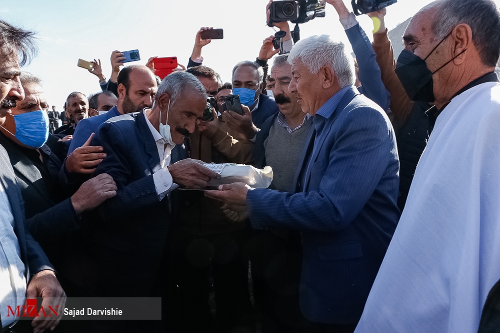 آیین خونصلح در لرستان نگاهی به آیین خونصلح در لرستان/ وقتی بخشش، قانون را معنا میکند