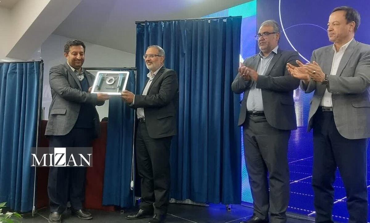 هویت بصری و محصولات نوآورانه آوا پزشک رونمایی شد