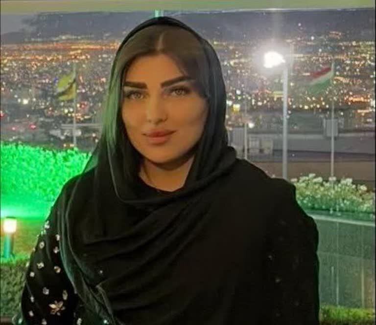 مبینا زارع مبینا زارع