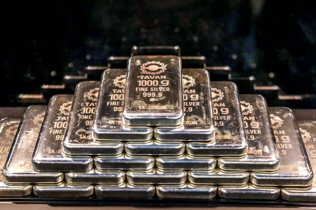 آغاز معاملات آنلاین طلا و نقره با مجوز رسمی دولت | خرید و فروش برخط زیر نظر بانک مرکزی