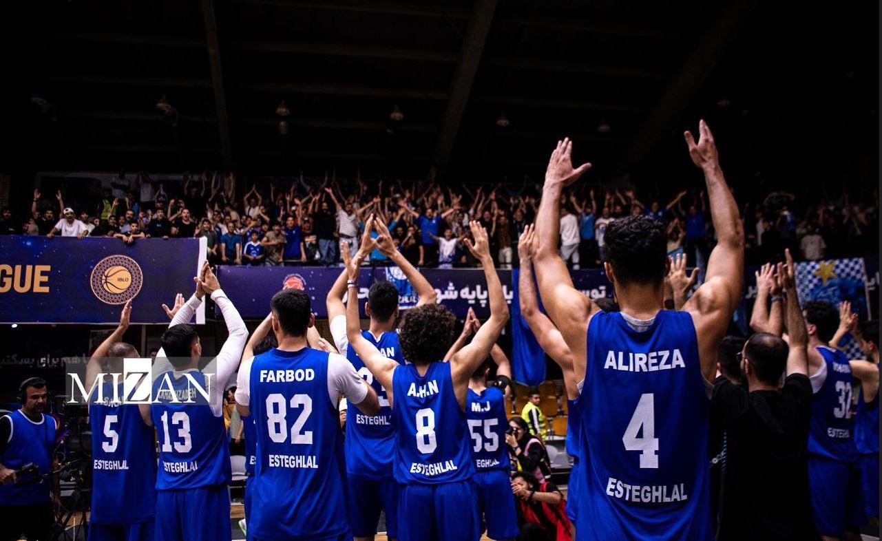 شاهین طباب: ظرفیت بازیکنانم از این هم بیشتر است/ تمام تلاشم را می کنم تا هواداران استقلال را خوشحال کنم