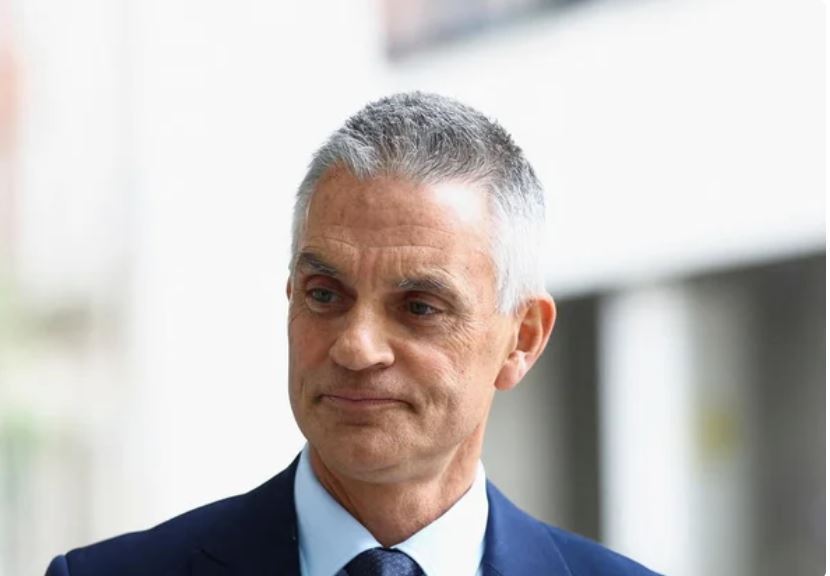 مدیرکل بی بی سی زلزله در بیبیسی؛ تشدید بحران اعتماد در شبکه سلطنتی انگلیس