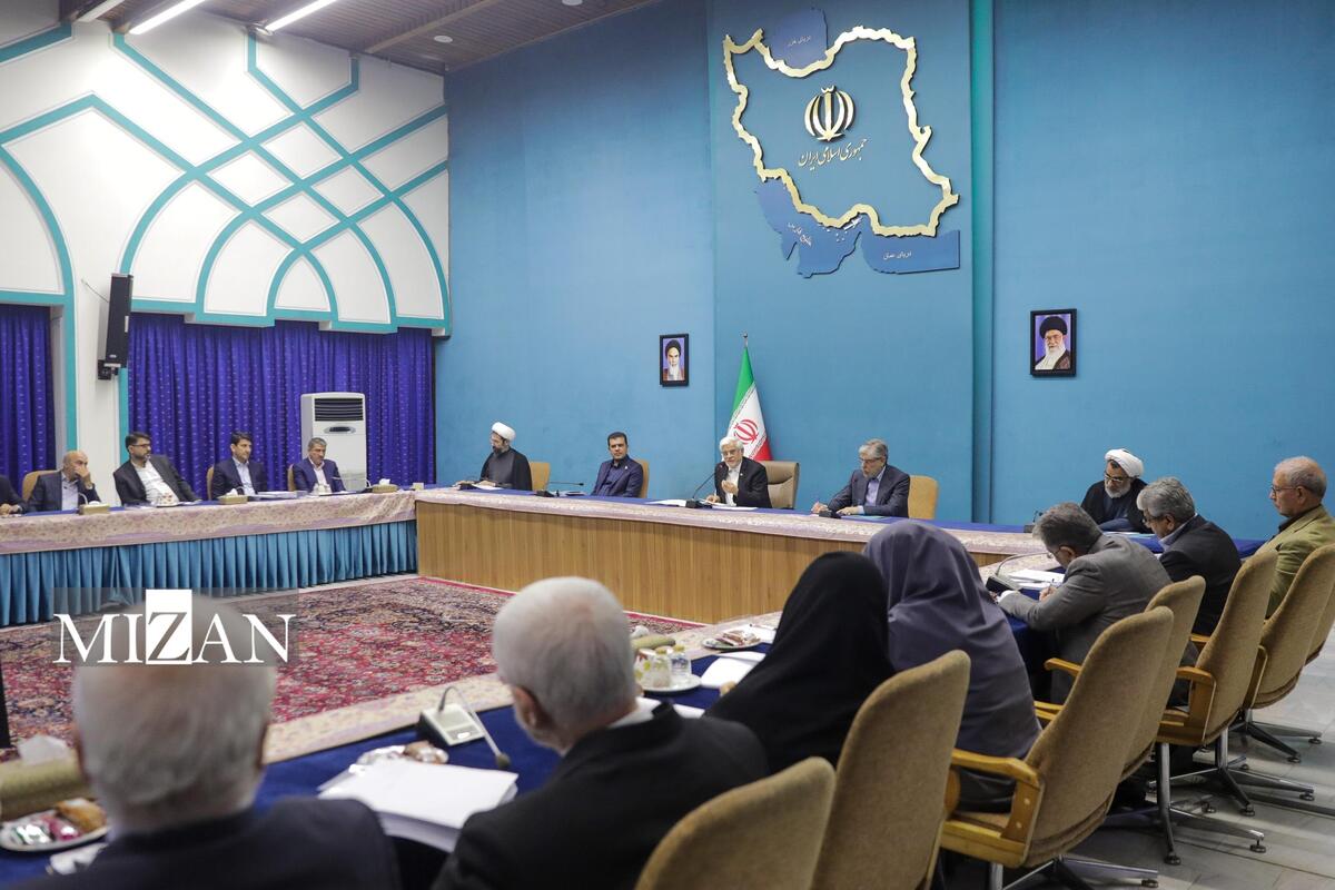 عارف: تهیه سند ملی نظام نوآوری باید در اولویت قرار گیرد