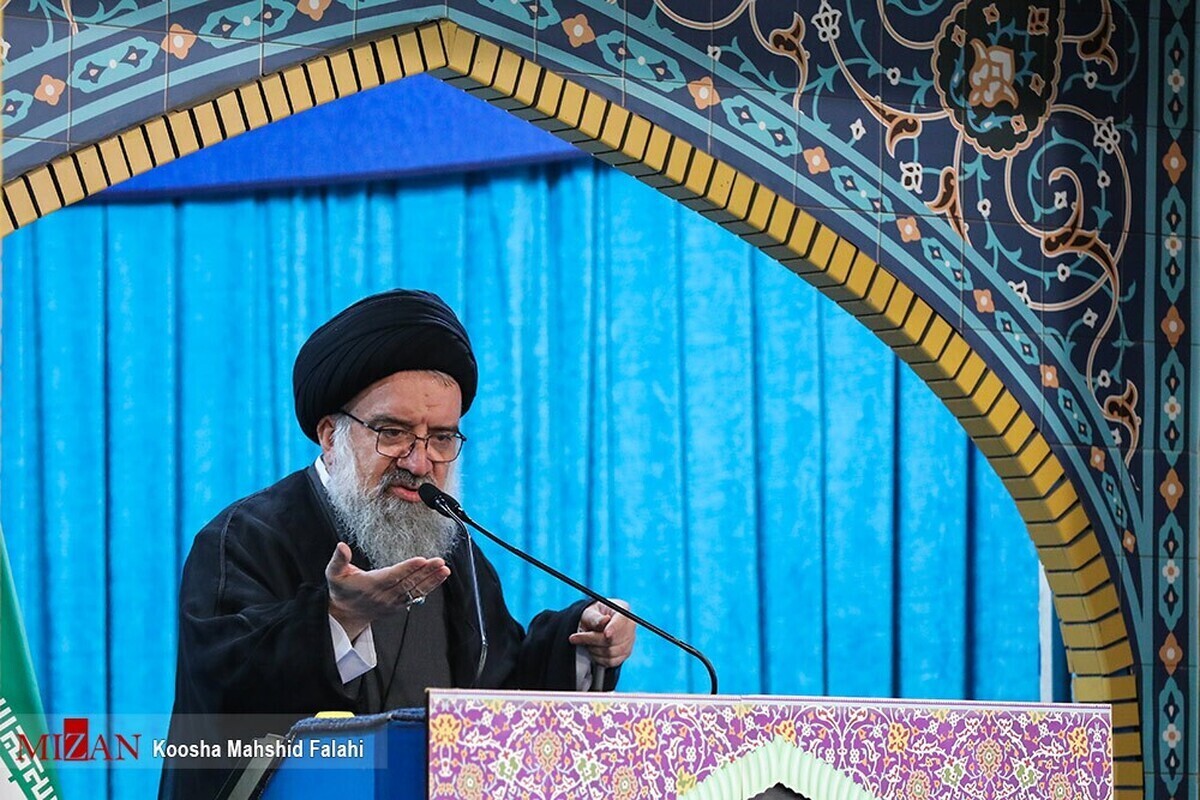خطیب جمعه تهران: رهبر انقلاب دروغ‌های ترامپ را افشا کردند