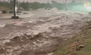 سیل بزرگ به دلیل بارندگی شدید در عربستان سعودی