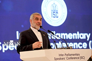 نایب رئیس مجلس: پارلمان‌ها باید معمار صلح باشند