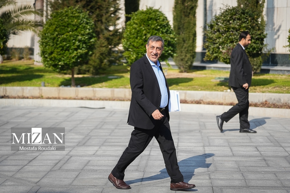 معاون اجرایی رئیس‌جمهور: منظور پزشکیان از تخلیه تهران هشدار درباره مشکل آب بود