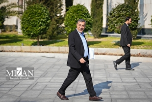 معاون اجرایی رئیس‌جمهور: منظور پزشکیان از تخلیه تهران هشدار درباره مشکل آب بود