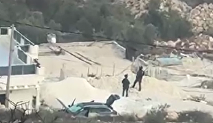 حمله نیرو‌های اشغالگر صهیونیستی به دیرسامت در جنوب الخلیل