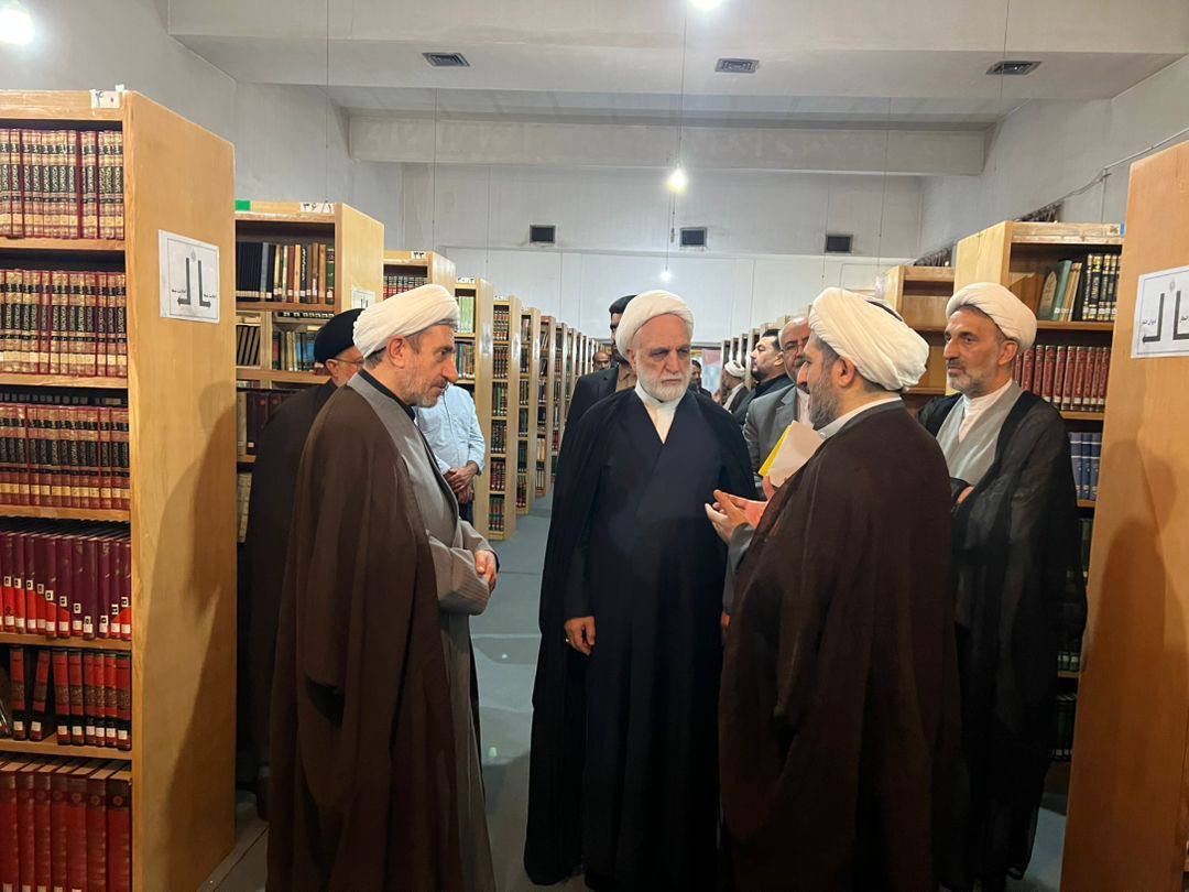 دیدار رئیس قوه قضاییه با مراجع عظام سبحانی، جوادی آملی، مکارم شیرازی و شبیری زنجانی/ اشاره رئیس عدلیه به موضوعات اقتصادی و بانک آینده و تشریح فرآیند موسوم به گزیر این بانک/ دستور رئیس قوه قضاییه به دادستان‌های سراسر کشور برای شناسایی جریانات سازمان‌یافته و مرتبط با بیگانه در زمینه ناهنجاری‌های اجتماعی