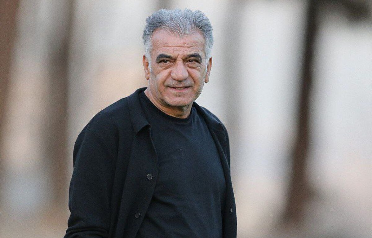 مدیر تیم فوتبال استقلال: سازمان لیگ به پرسپولیس و تراکتور امتیاز می‌دهد