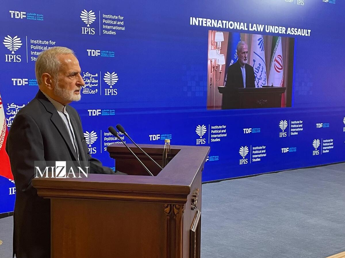 خرازی: ترامپ باید بداند که صلح از طریق اعمال زور به دست نمی‌آید