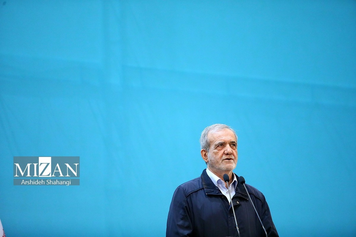 اخطار رئیس‌جمهور به خودروسازان