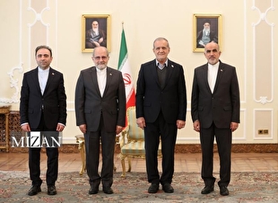 یکی از مسئولیت‌های مهم سفرا، خنثی‌سازی فضای‌سازی‌ها، روایت‌سازی‌های نادرست و تبلیغات ضدایرانی است