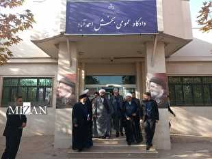 رئیس کل دادگستری خراسان رضوی در بازدید از حوزه قضایی احمدآباد بر تسریع در رسیدگی‌ها تاکید کرد