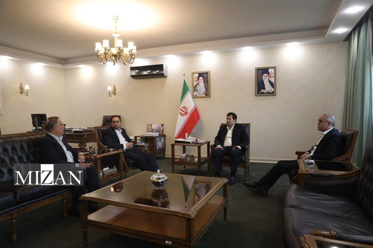 وزیر ورزش برای حل مشکلات استقلال خوزستان دست به کار شد