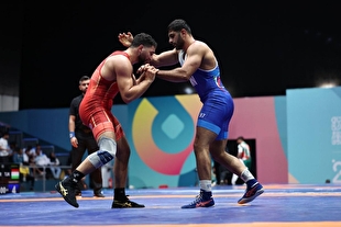 بازی‌های کشور‌های اسلامی| صعود ساروی و هدایتی به فینال مسابقات کشتی فرنگی