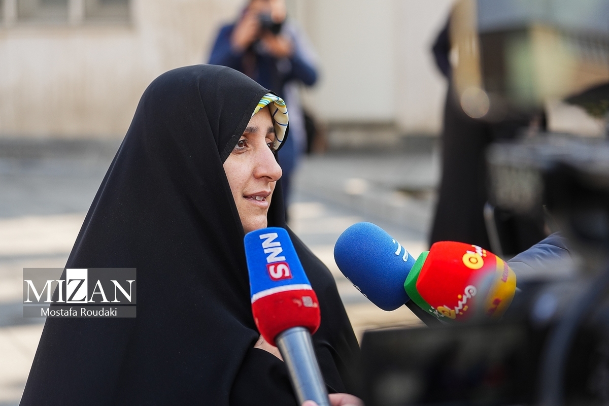 معاون زنان رئیس‌جمهور: کاهش مهریه به ۱۴ سکه منتفی است