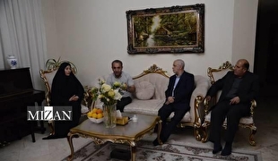 شهدای دانش‌آموز چراغ هدایت آیندگان هستند/شناساندن شهدا به نسل‌های آینده با تولید مستند‌های فاخر و روایت‌های هنری اثرگذار