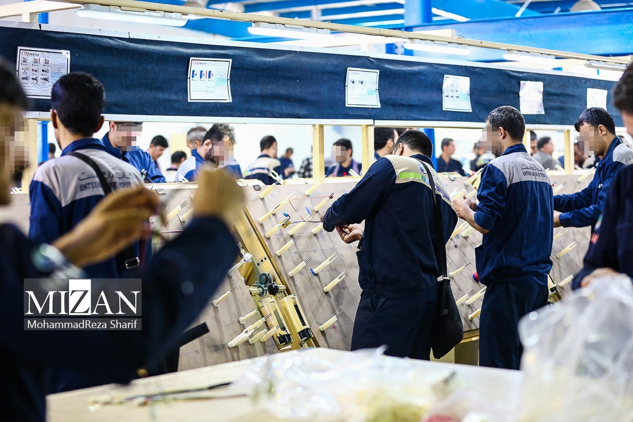 حرفهآموزی و اشتغال مددجویان استان کردستان اتونشر/۵۰ درصد زندانیان استان کردستان در ۳۵ کارگاه شاغل هستند/برگزاری ۱۱۷ دوره آموزشی در شش ماه نخست سال جاری برای ۲۴۷۰ زندانی