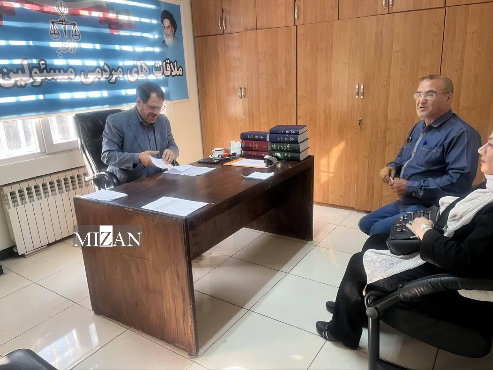 سرپرست دادسرای ناحیه ۱۴ تهران سرپرست مجتمع قضایی ارشاد و سرپرست دادسرای ناحیه ۱۴ تهران به درخواستهای مراجعان رسیدگی کردند