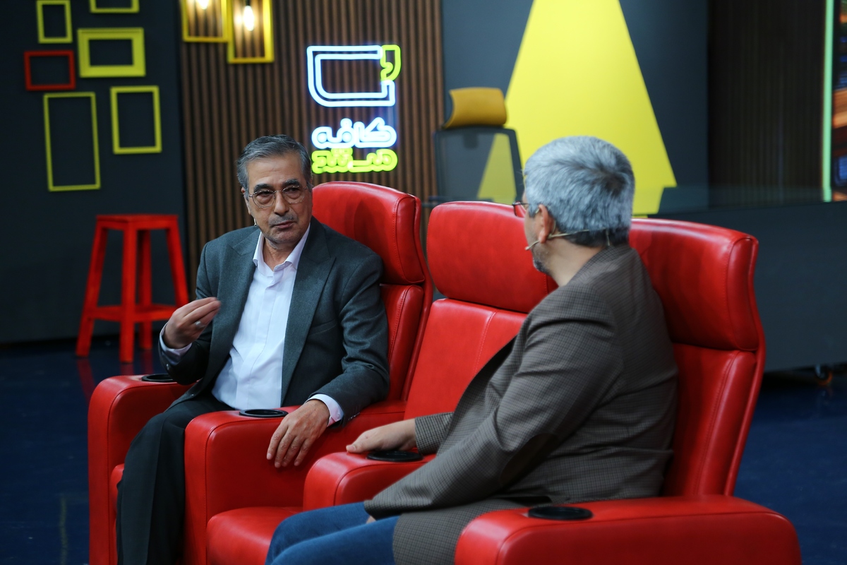 محمدعلی فارسی مهمان «کافه مستند» شد/ نمایش مستند «رستاخیز»/ تغییر در ساعت پخش برنامه