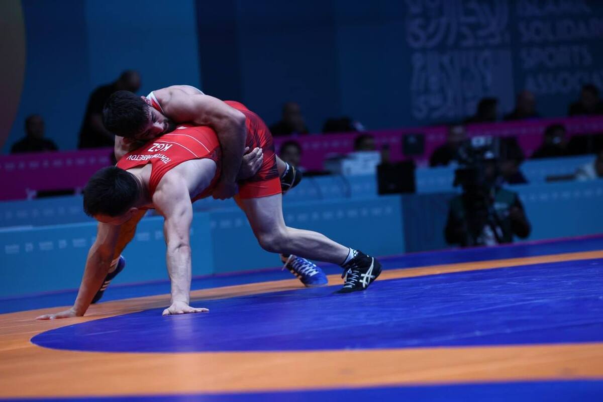 بازی‌های کشورهای اسلامی| صعود یونس امامی به فینال ۷۴ کیلوگرم کشتی‌آزاد