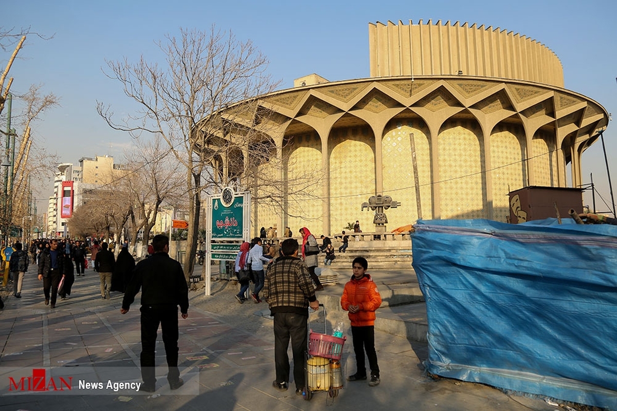 پیشنهاد سخنگوی شورای شهر به شهرداری؛ تشکیل جلسه مشترک با هنرمندان برای نجات تئاتر شهر