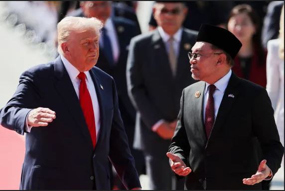 سفر ترامپ به مالزی ترامپ وارد مالزی شد؛ امضای توافق صلح میان تایلند و کامبوج