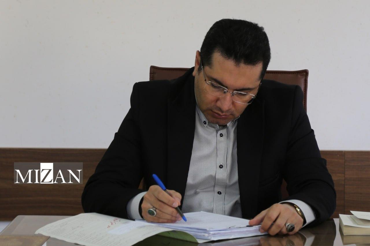 روایت یک قاضی نمونه کشوری از تلخی و شیرینی دنیای قضاوت/ از تلاش برای شنیدن صدای مردم تا پرهیز از پیش‌داوری در رسیدگی‌ها/ وقتی کلام معصوم (ع) چراغ راه یک قاضی می‌شود