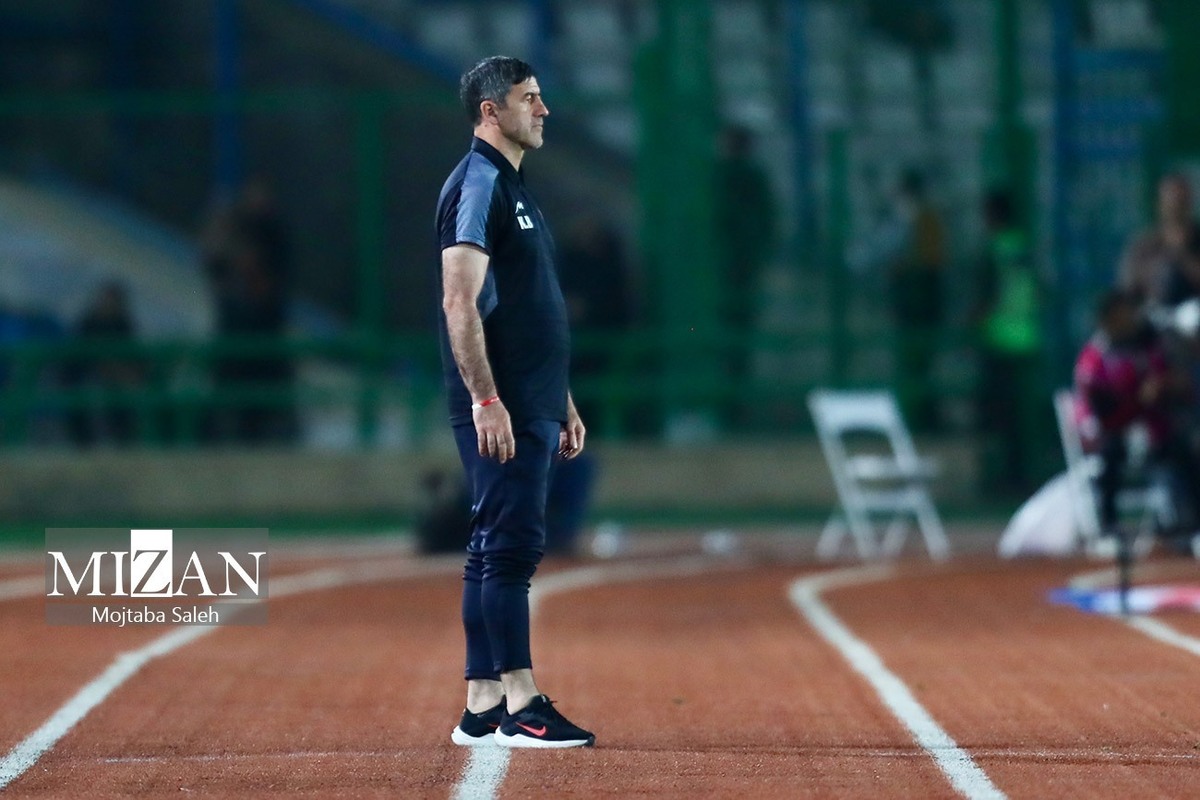 کریم باقری سرمربی پرسپولیس برابر تراکتور در تبریز