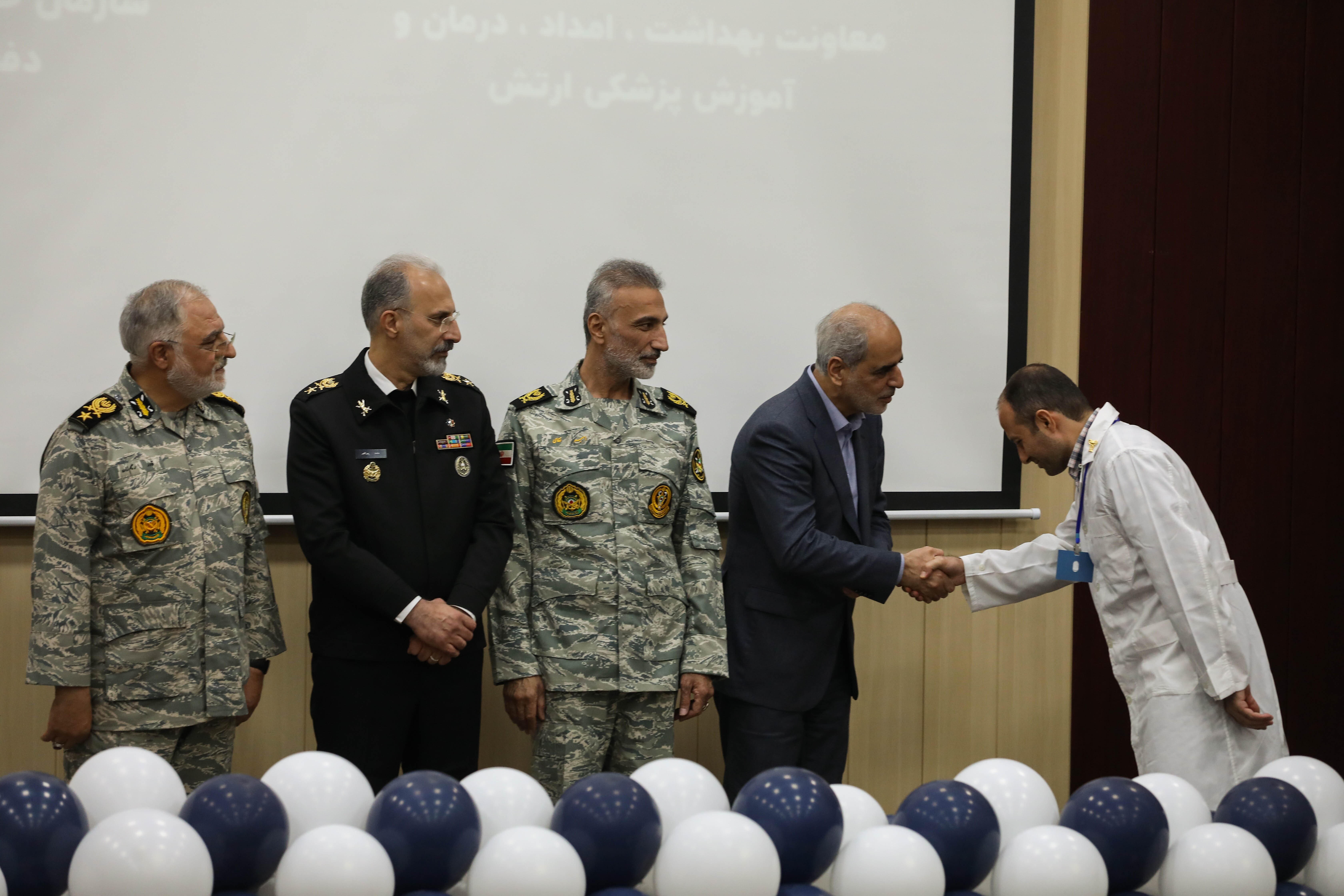 مراسم تجلیل از پرستاران نمونه ارتش