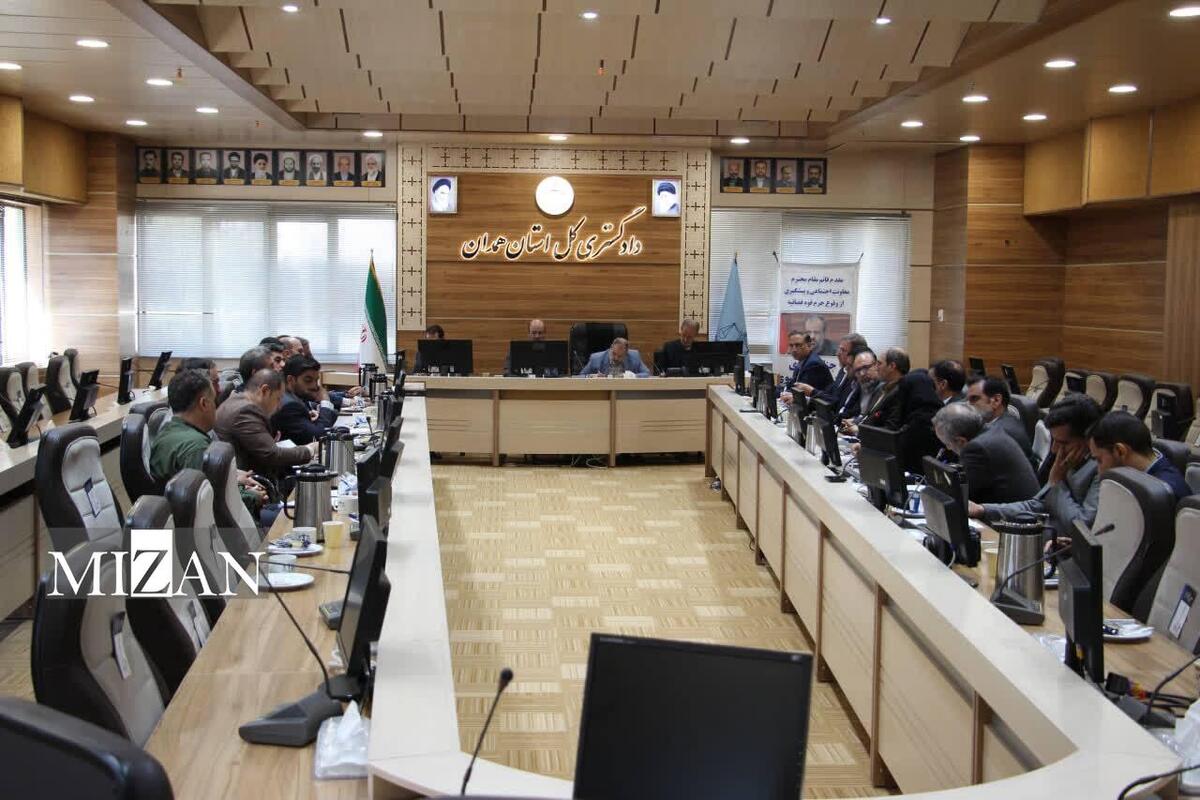 هم‌افزایی و مردمی بودن دستگاه قضایی استان همدان نمونه‌ای موفق در کشور است 