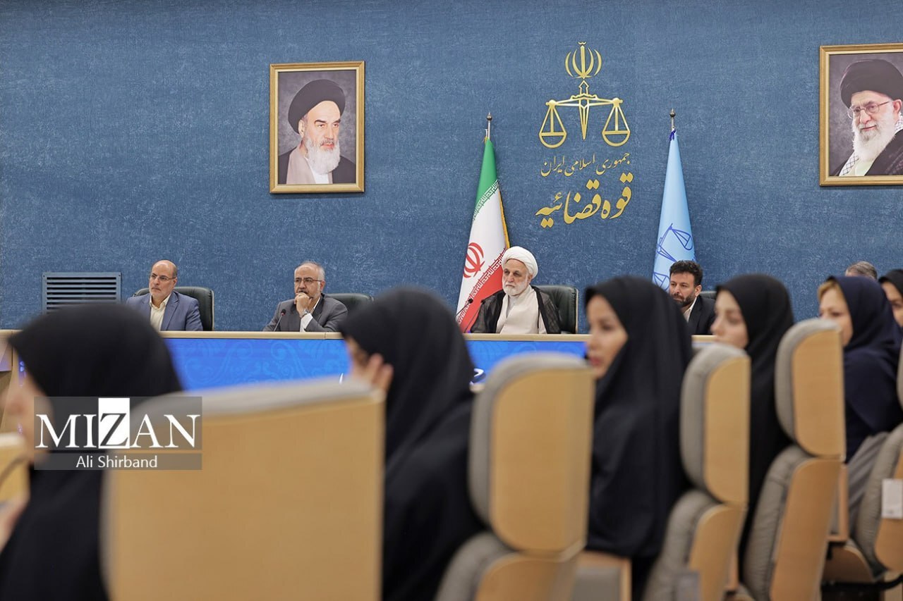 رئیس قوه قضاییه: زمینهای فراهم آید تا پرستاری که استطاعت گرفتن وکیل را ندارد، در پیشبرد امورات قضایی و حقوقی خود، در تنگنا نماند رئیس قوه قضاییه: زمینهای فراهم آید تا پرستاری که استطاعت گرفتن وکیل را ندارد، در پیشبرد امورات قضایی و حقوقی خود، در تنگنا نماند