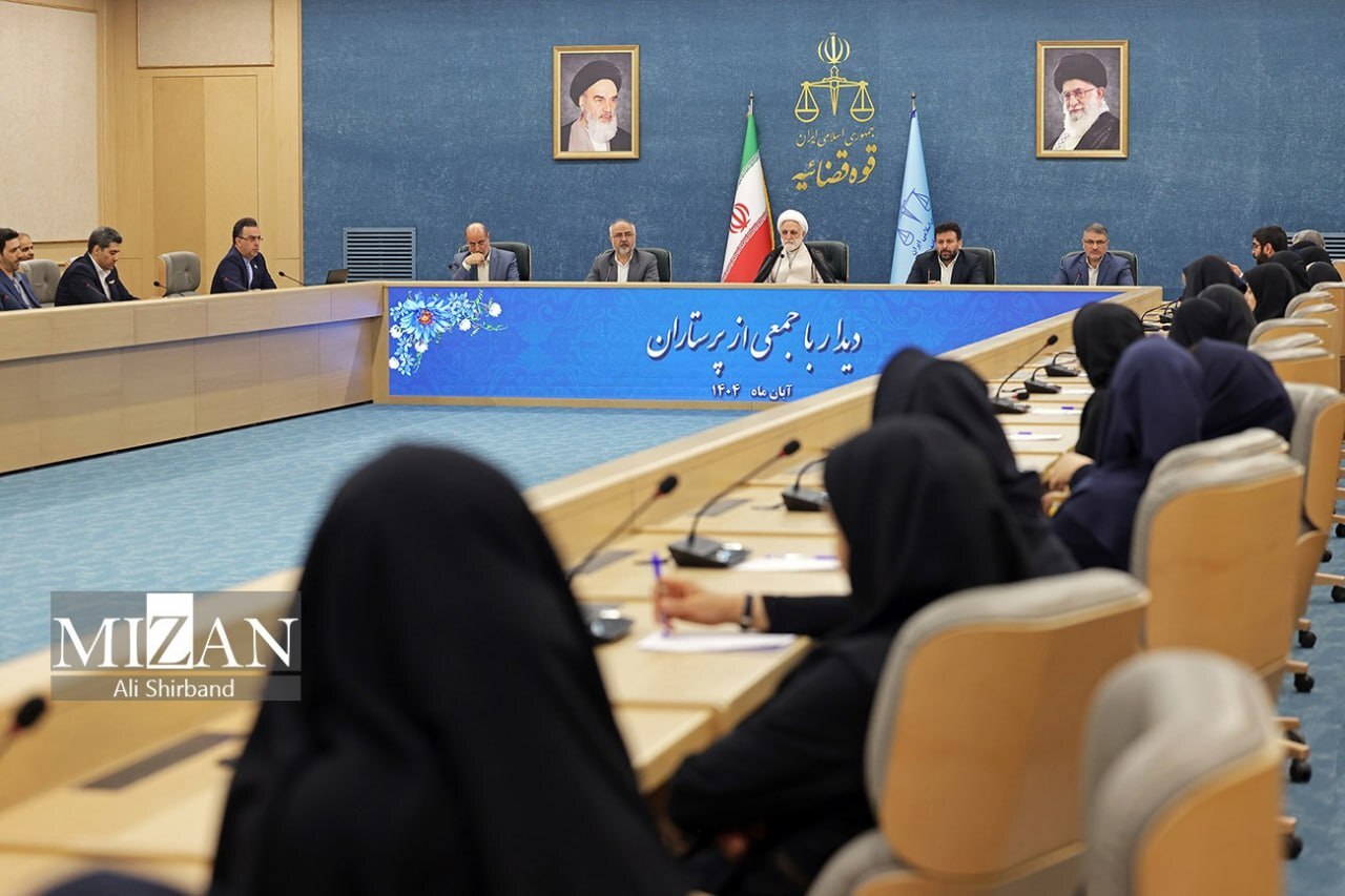 رئیس قوه قضاییه: زمینهای فراهم آید تا پرستاری که استطاعت گرفتن وکیل را ندارد، در پیشبرد امورات قضایی و حقوقی خود، در تنگنا نماند رئیس قوه قضاییه: زمینهای فراهم آید تا پرستاری که استطاعت گرفتن وکیل را ندارد، در پیشبرد امورات قضایی و حقوقی خود، در تنگنا نماند