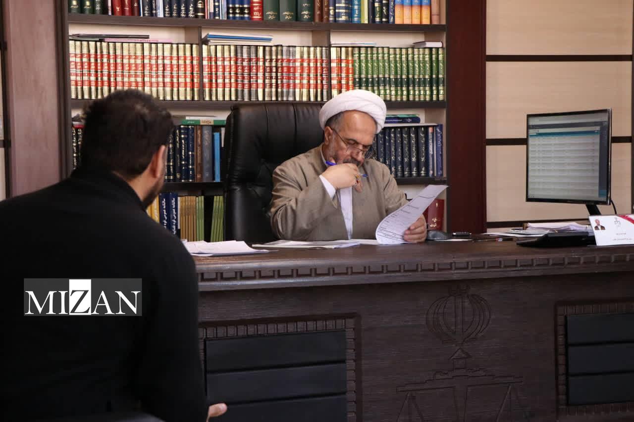 حجت الاسلام فرجی برحق دیدار مردمی رییس کل دادگستری استان زنجان با نمازگزاران و اهالی مسجد فاطمه زهرا (س) بیسیم برگزار شد