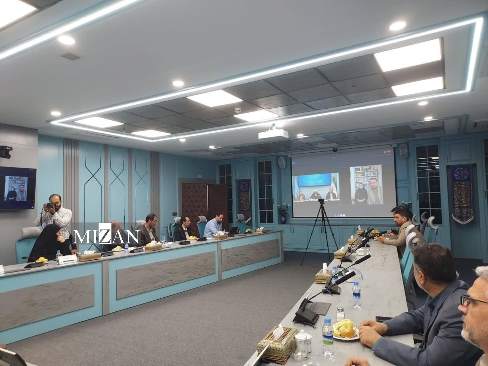 ملاقات مردمی رئیس دیوان عدالت اداری گامی به سوی قوه قضاییه هوشمند/ درخواستهای ۶ نفر از مراجعان دیوان عدالت اداری از سراسر کشور به صورت وبیناری بررسی شد/ رسیدگی به مشکلات پرستاران به مناسبت روز پرستار