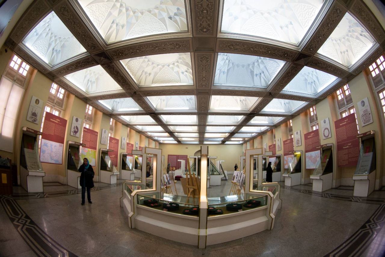 بالندگی کتابخانه و موزه ملی ملک در پرتوی سنت حسنه وقف