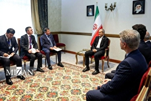 رئیس جمهور: برای کمک به توسعه اقتصادی در منطقه، می‌توان پول مشترک ایجاد کرد