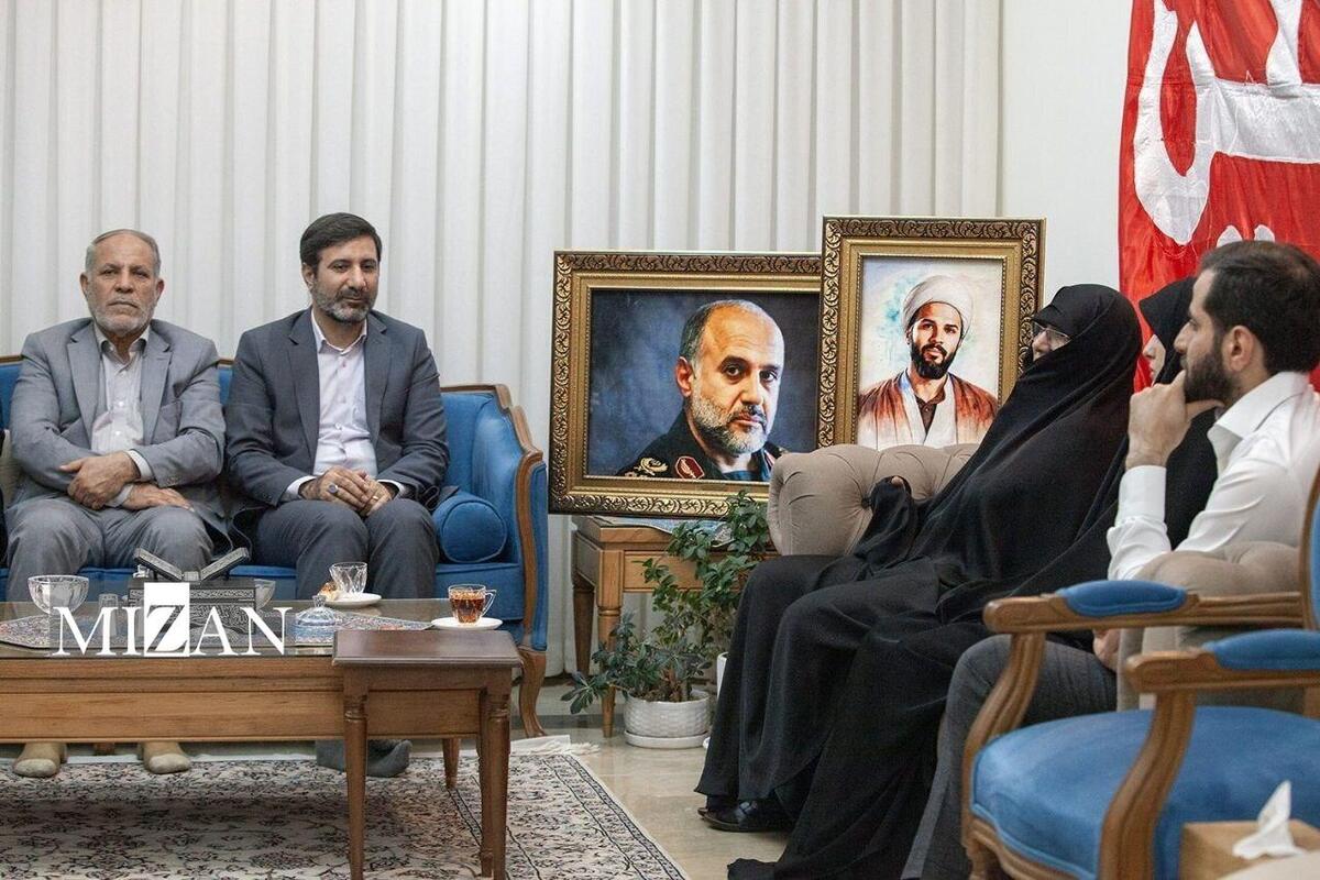 دیدار سخنگوی شورای نگهبان با خانواده شهیدان رشید/ طحان‌نظیف: مدیون خون شهیدان رشید هستیم
