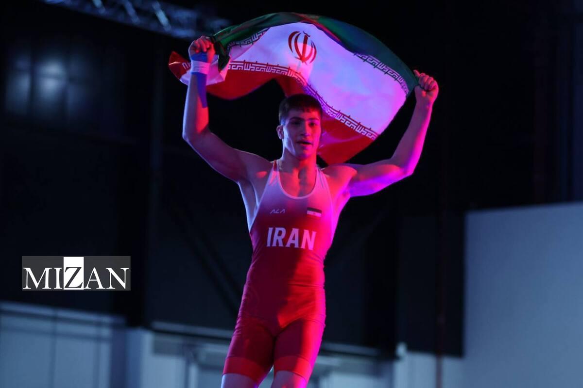 بازی‌های آسیایی جوانان| زرین کام دومین طلای کشتی آزاد را‌ ضرب کرد