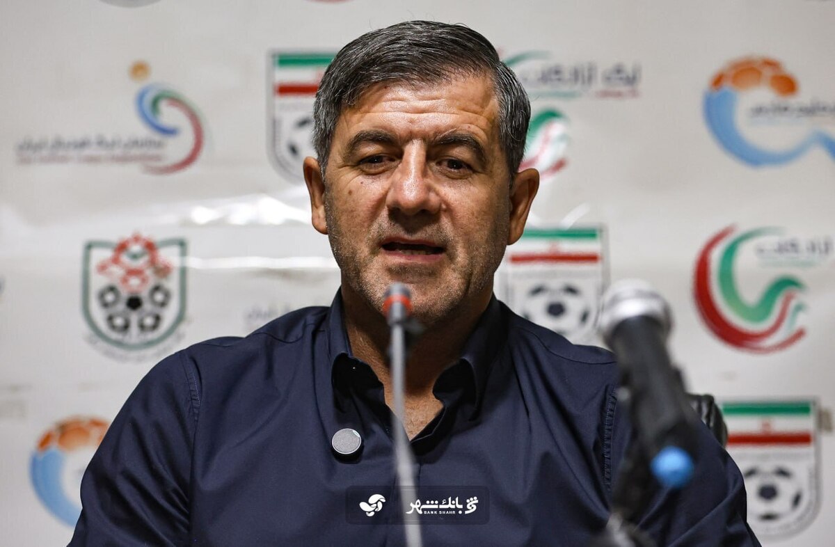 باقری: تراکتور در این سال‌ها رشد خوبی داشته؛ فردا بازی سنگینی است/ دوست داشتم هاشمیان در پرسپولیس می‌ماند