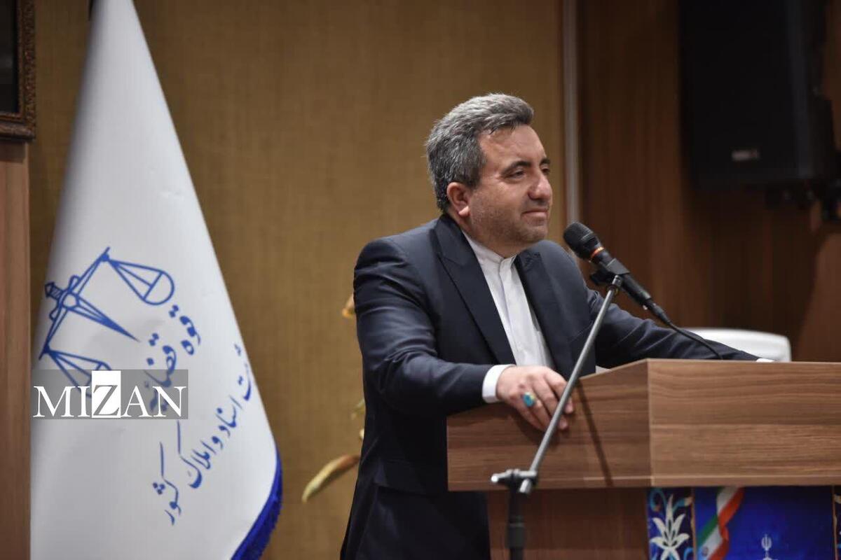 خدمت‌محوری اساس کار سازمان ثبت/ تحول مدیریتی و هوشمندسازی ادامه دارد 