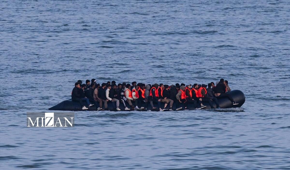 انگلیس ۲۰ مهاجر دیگر را اخراج کرد