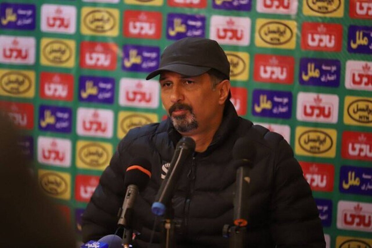 حسینی: نباید آن پنالتی مُفت را می‌دادیم؛ استقلال غافلگیر شده بود/ موافق برگزاری دربی در اراک نیستم