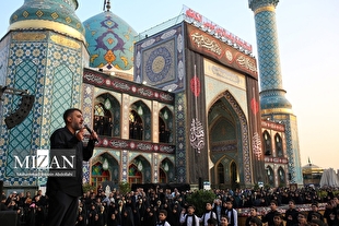 همخوانی سرود «خورشید نمی‌سوزد» با حضور پویانفر و ۲ هزار نوجوان